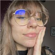 Étudiante en licence d’anglais, je viens d’obtenir ma L1